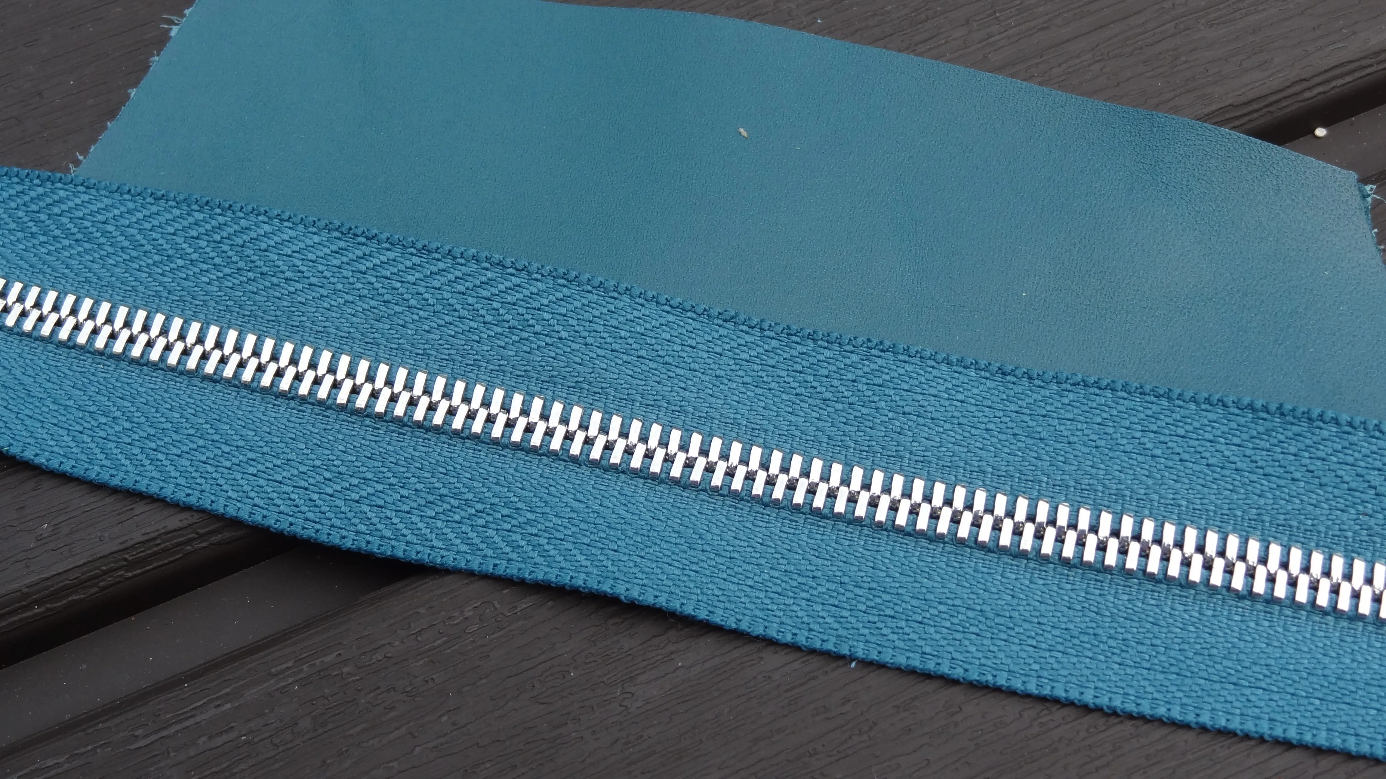 #5 Metal Two-Way Zipper Tape - High End with Polished Nickel Teeth
