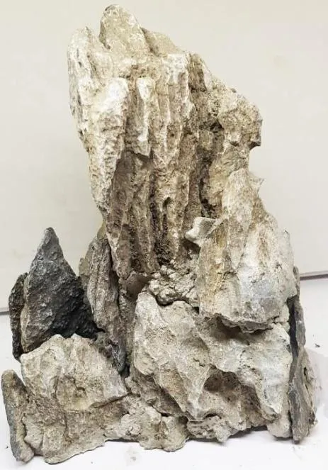 AQUARIUM ROCK 25cm