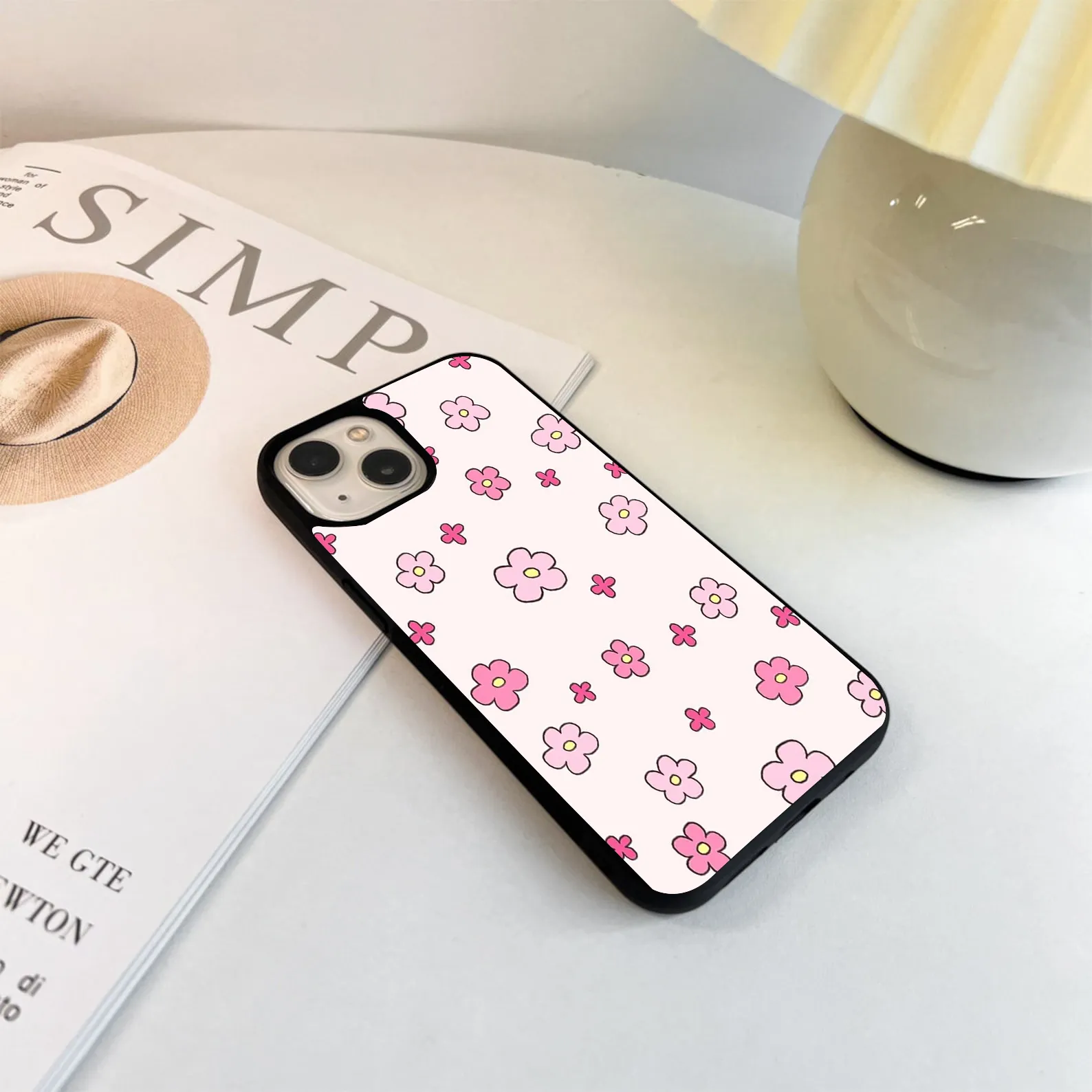 Artistic Minimalist Flower pattern Glass Case