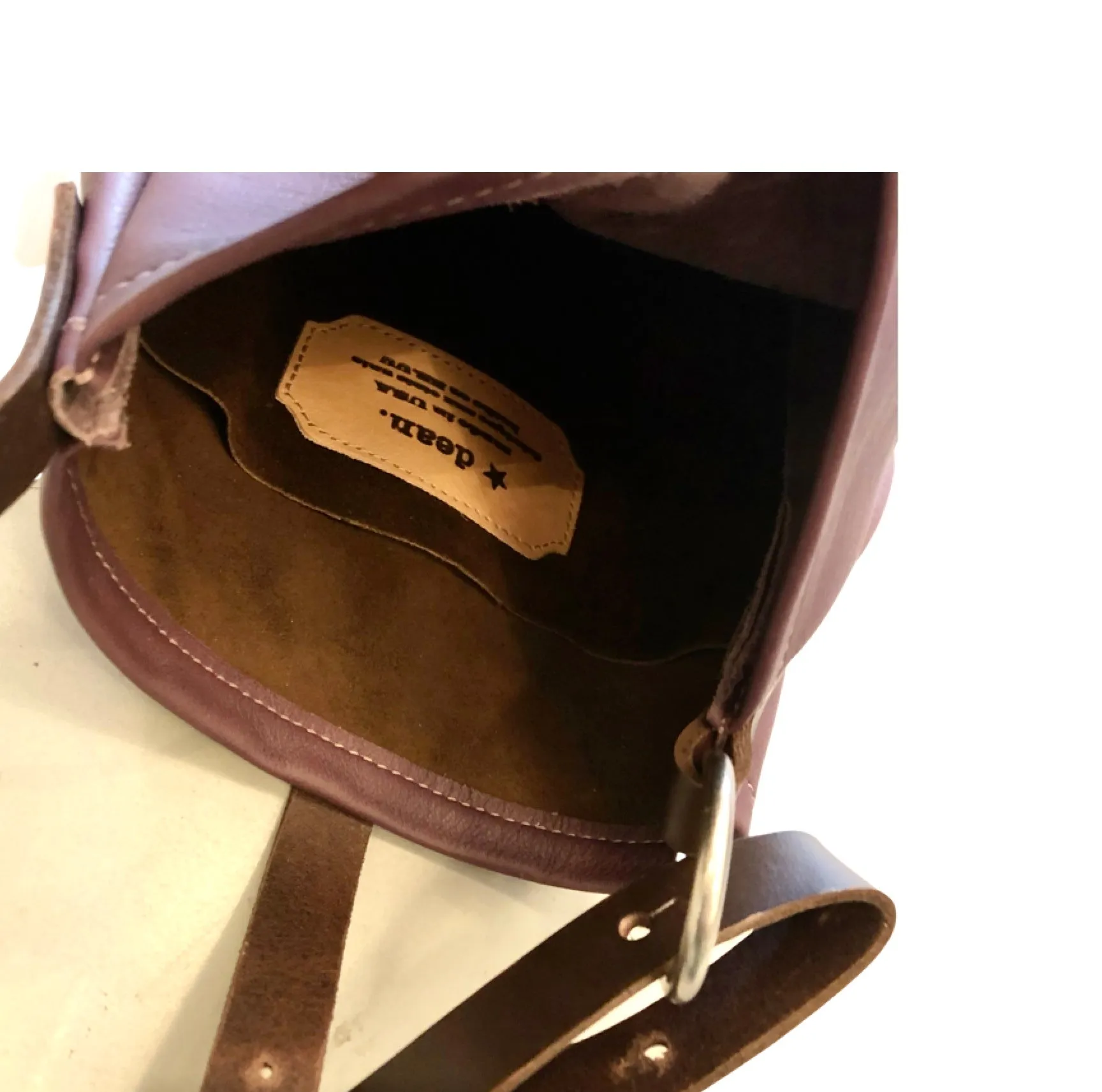 B07 crossbody pouch