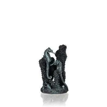 biOrb seahorses on coral