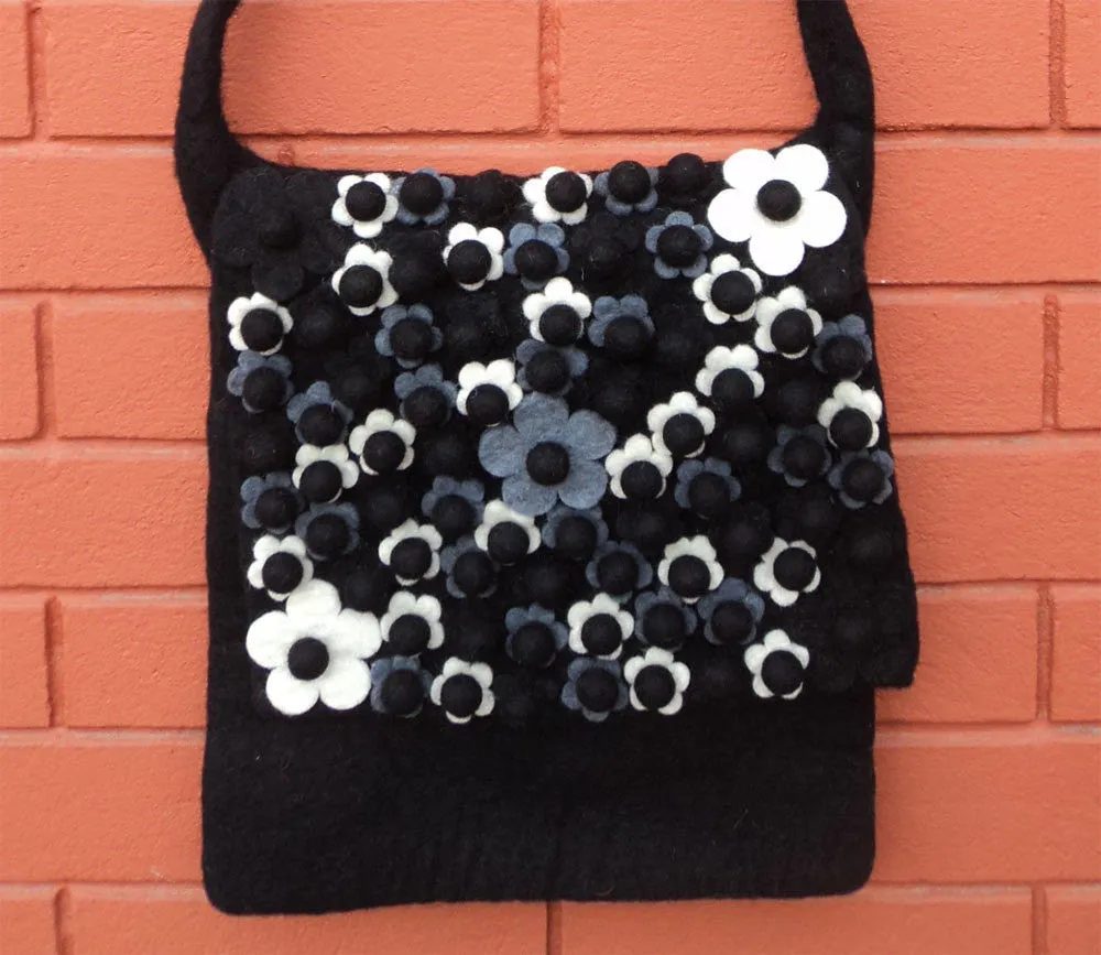 Black Flower Felt Shoulder Bag