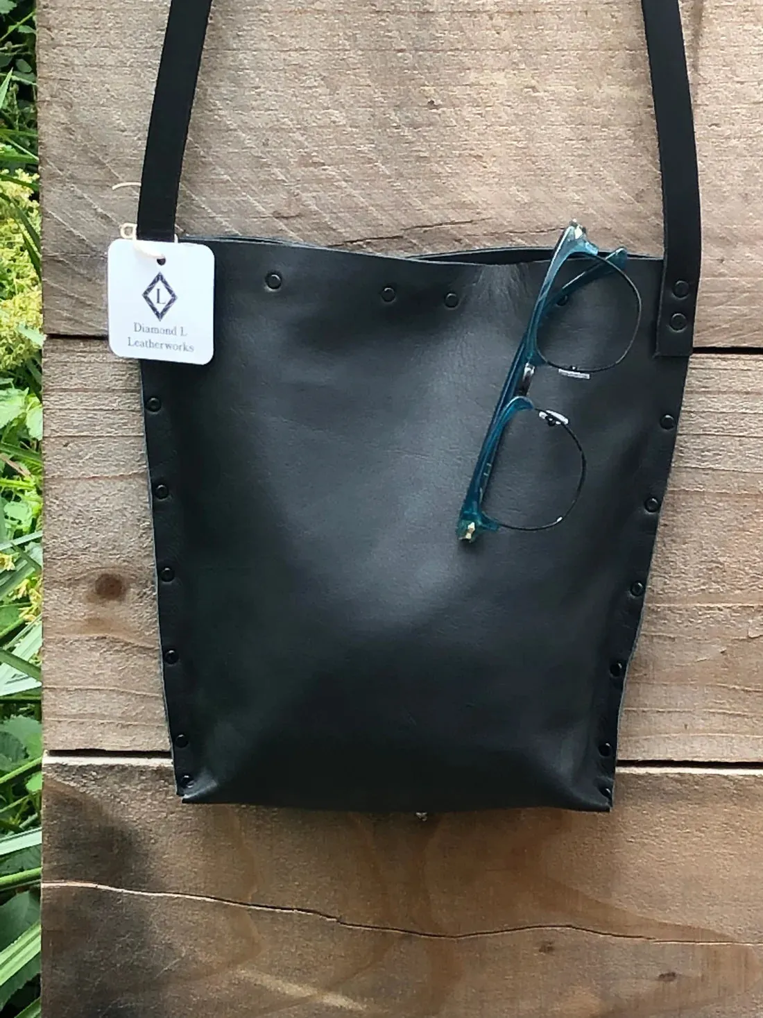 Black Urban Crossbody