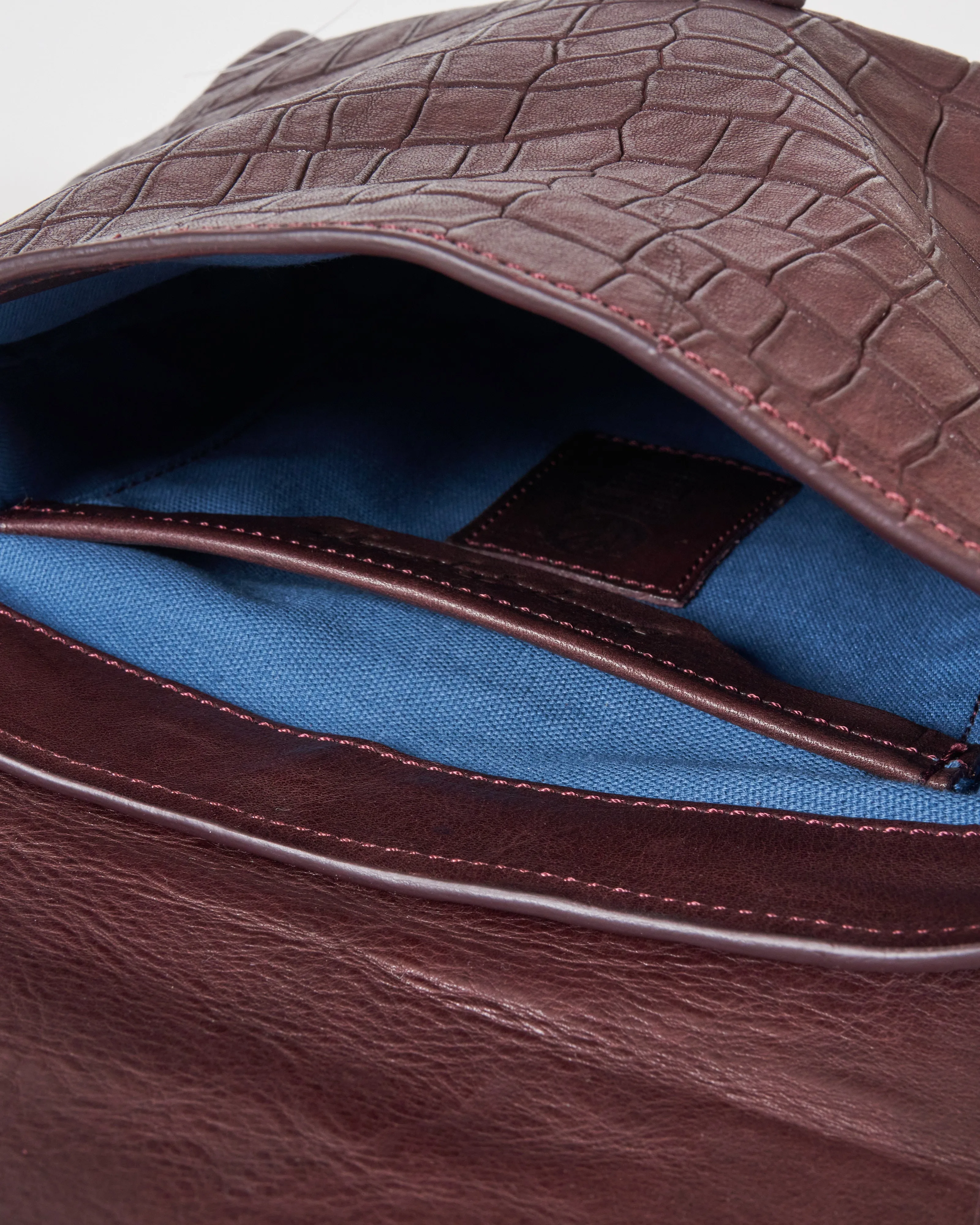 crossbody bag - plum louisiana