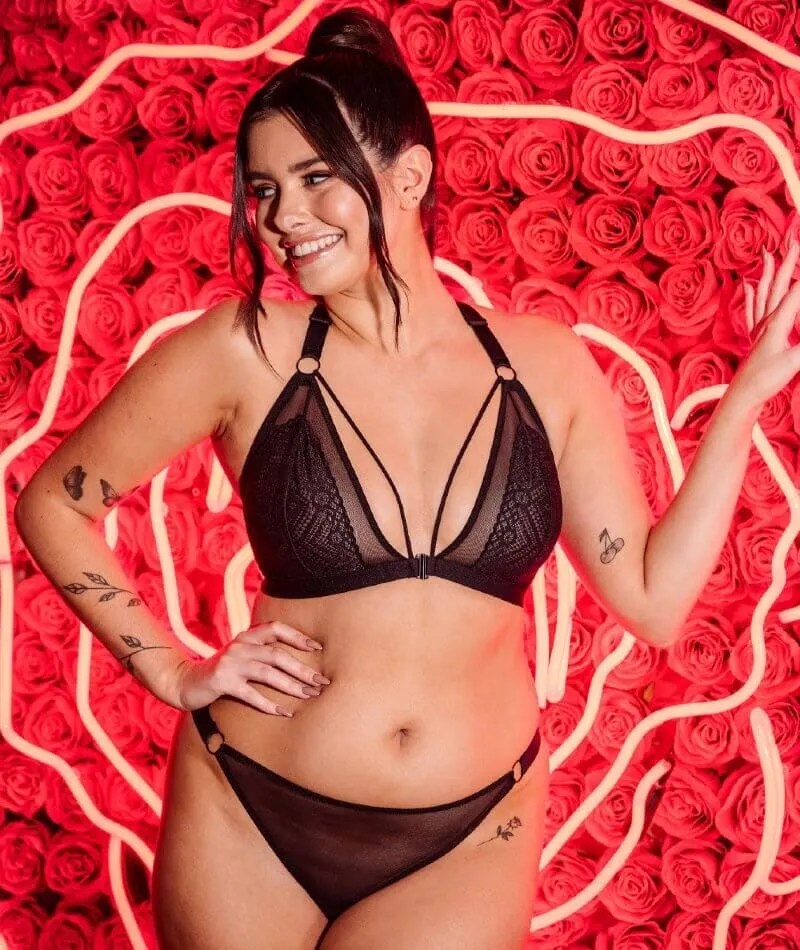 Curvy Kate Front and Centre Brazilian Brief - Black