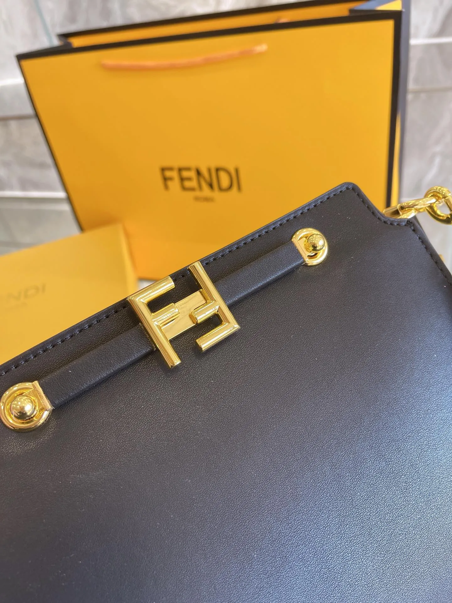 EN   Designer bags by Fendi 238