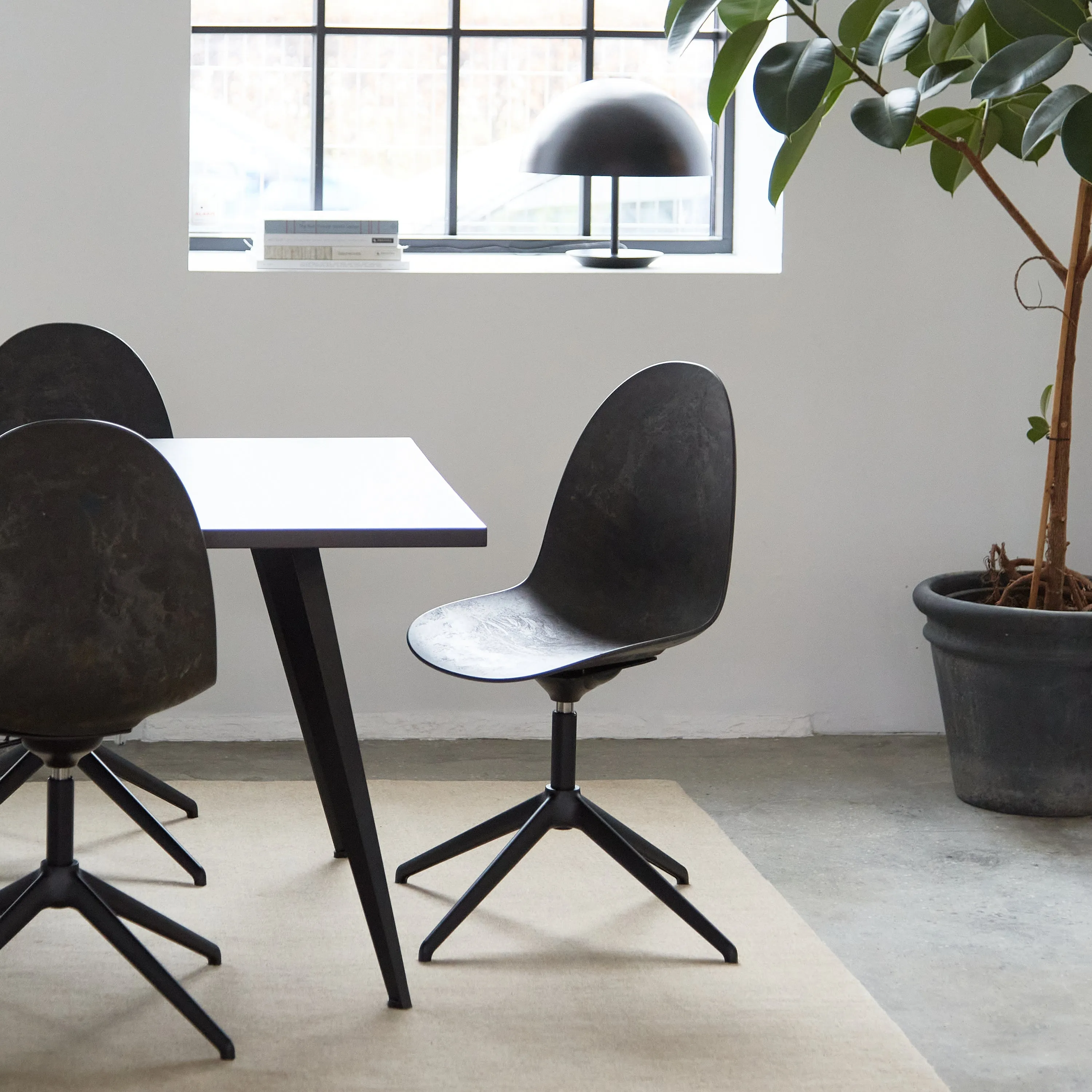 Eternity Swivel Chair
