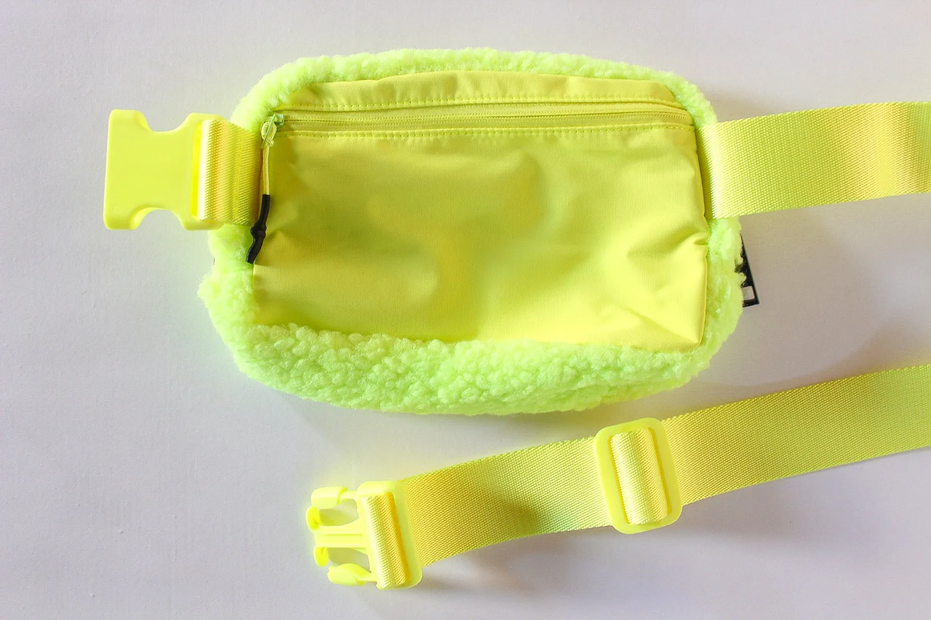 Fleece Essential Belt Bag