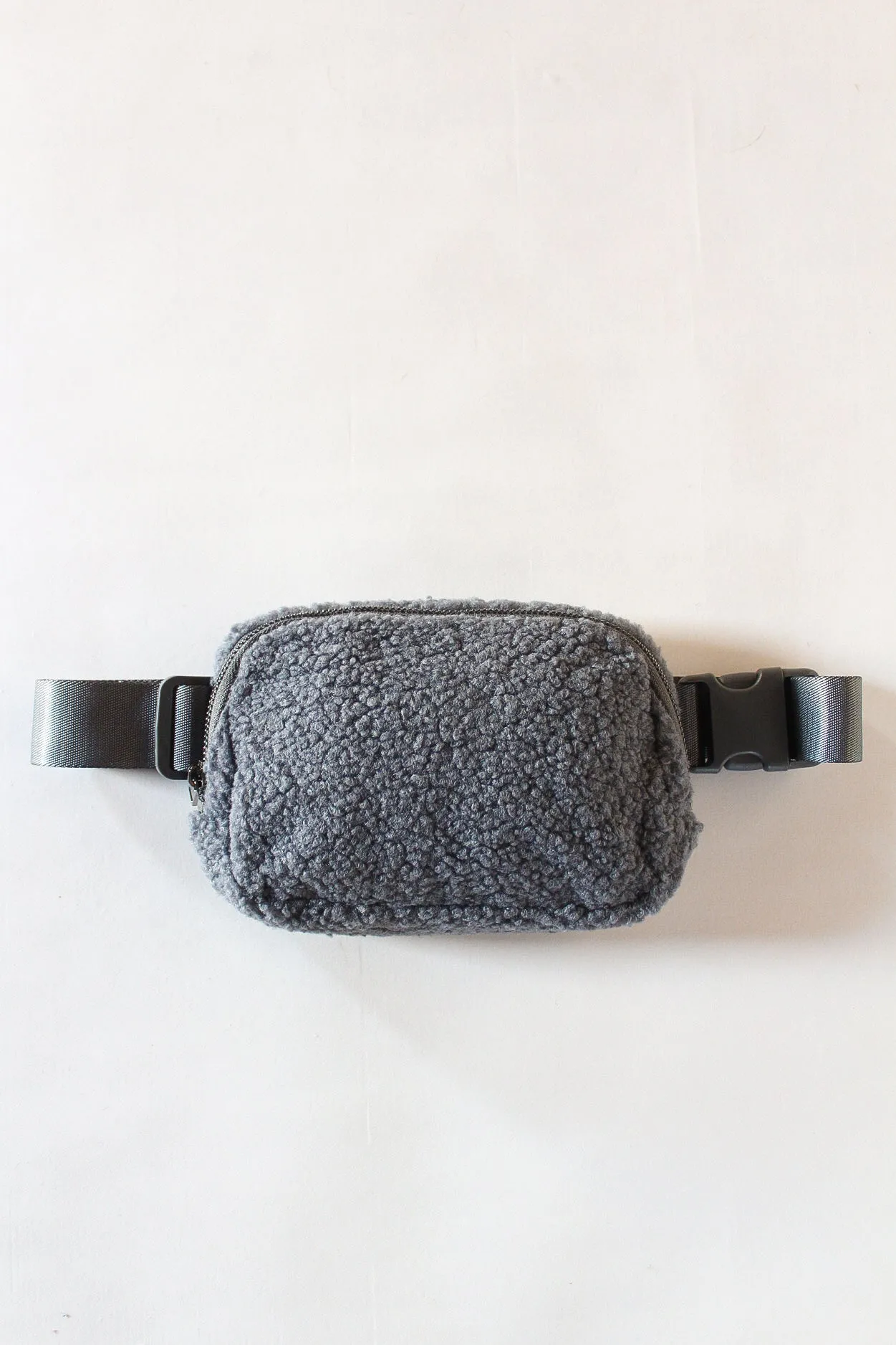 Fleece Essential Belt Bag