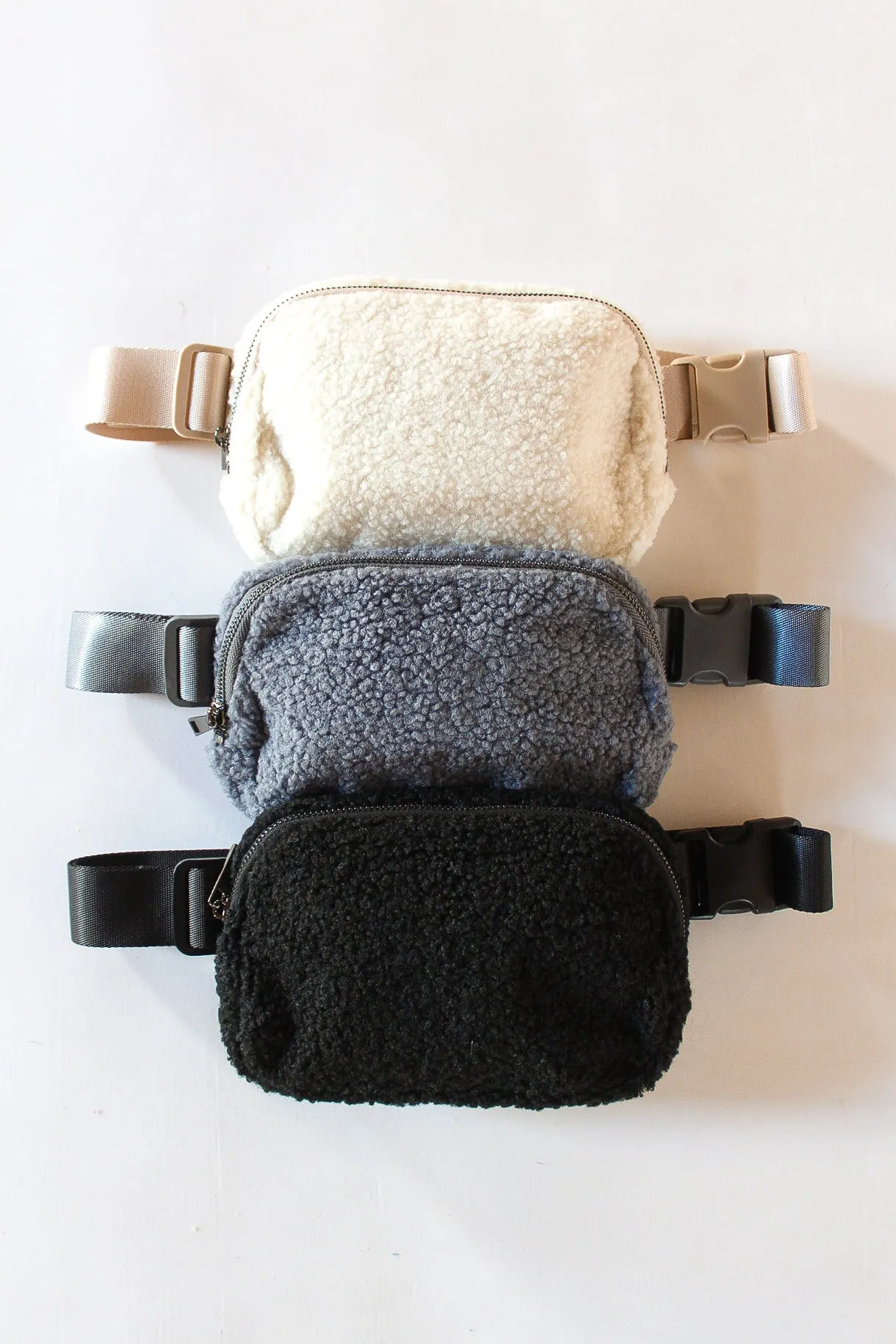 Fleece Essential Belt Bag
