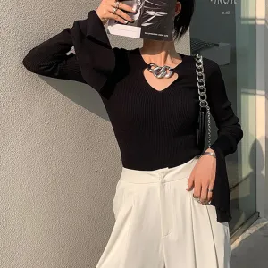 Knitting Hollow Out Sweaters For Women V Neck Flare Sleeve Patchwork Sequined Pullover Sweater Female Fashion