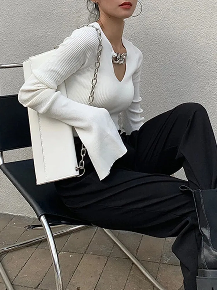 Knitting Hollow Out Sweaters For Women V Neck Flare Sleeve Patchwork Sequined Pullover Sweater Female Fashion