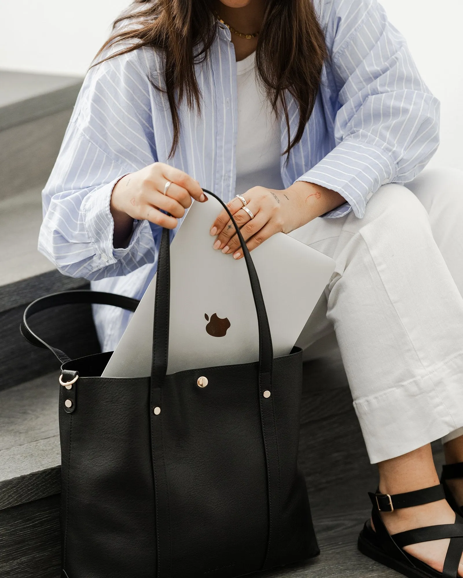 Louenhide Nevada Ezra Tote Bag