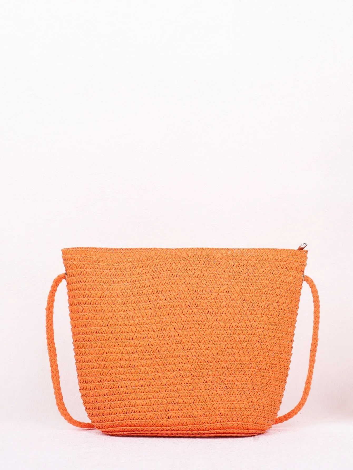 Minimalist Straw Crossbody Bag