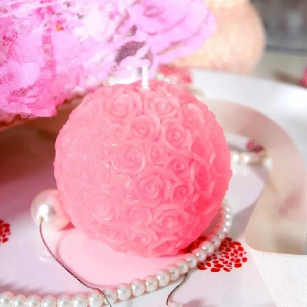 Rose Shaped Scented Ball Candle For Home Decoration Or A Gift