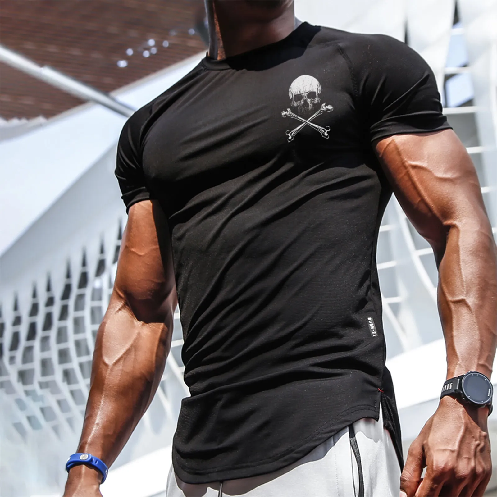 SKULL ACTIVE DRY-FIT MOISTURE WICKING RAGLAN GRAPHIC TEE