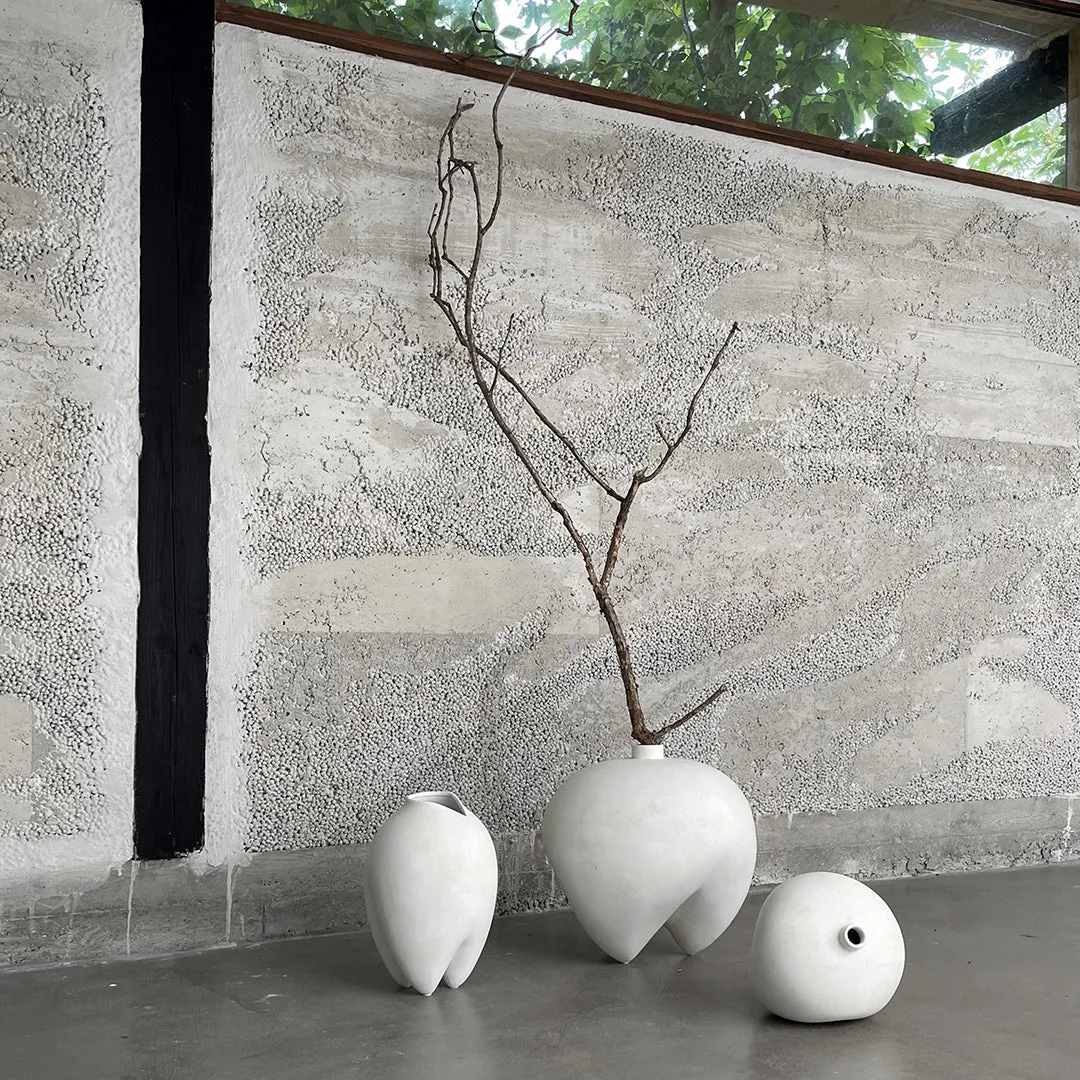 Sumo Vase