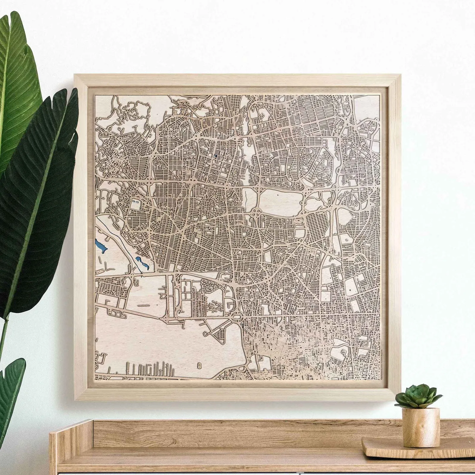 Teheran Wooden Map