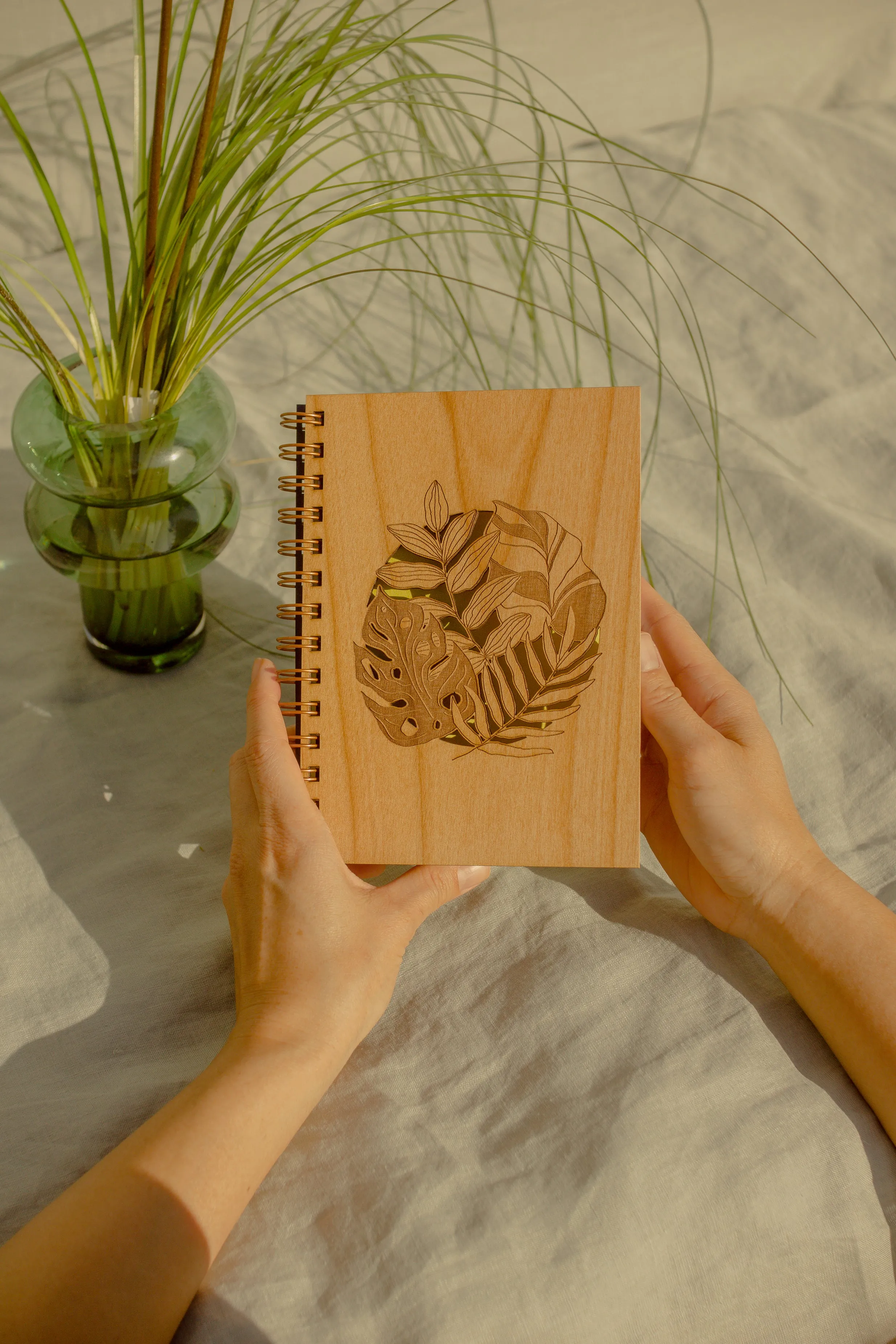 Tropical Leaves Journal
